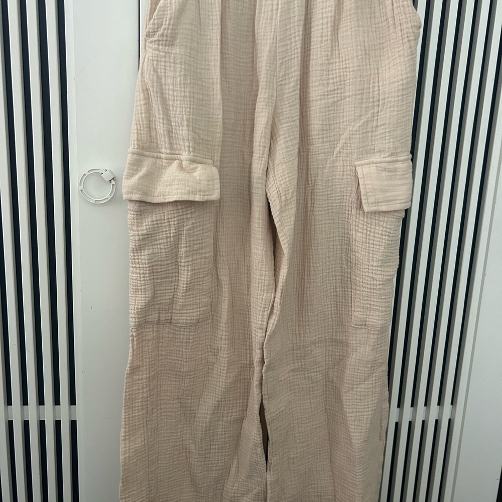 Beige Textured flowy pants